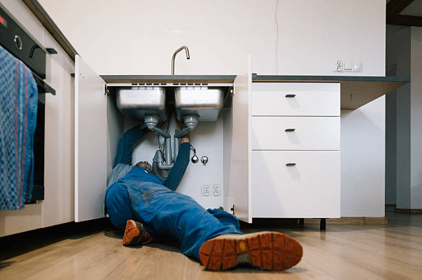 Professional Drain Cleaning technician working in Barrytown, NY